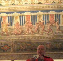 Fresco in Ferrara.JPG